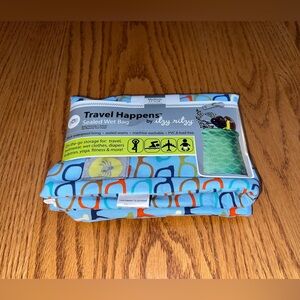 Itzy Ritzy Travel Happens Medium Sealed Wet Bag - Blue Multi